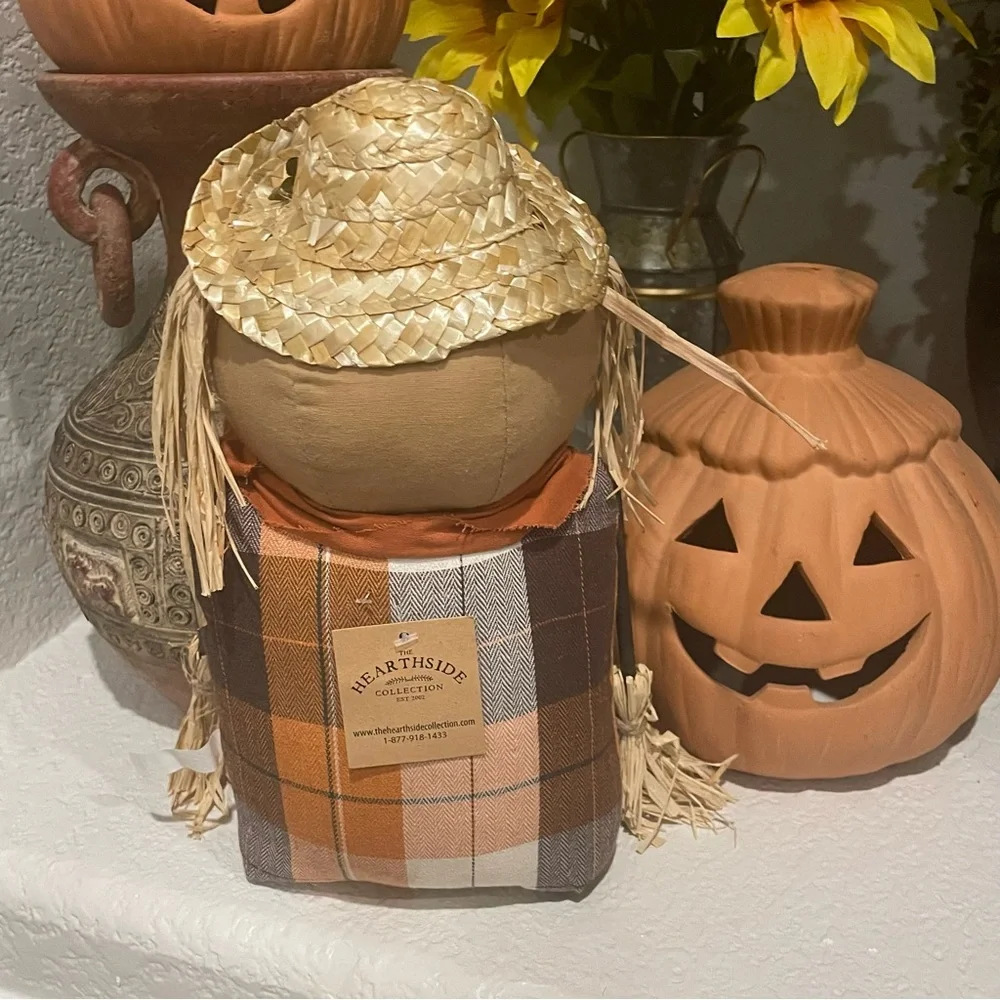 The Hearthside Collection Sand Bottom Plaid Scarecrow “Gregory” Decor - Picture 3 of 7